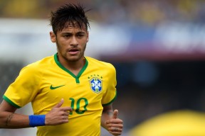 金年会APP-费德勒爆冷击败巴塞罗那，王者回归引爆全场